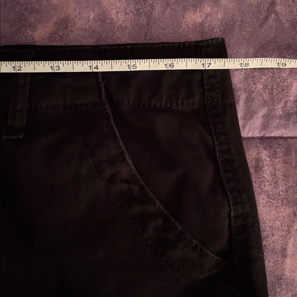 Faded Glory Women's Black Shorts - Picture 5 of 5